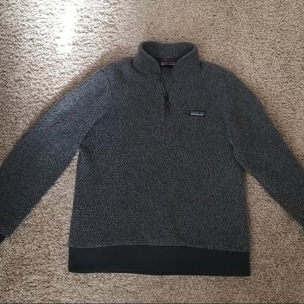 Patagonia woolyester fleece pullover with Patagonia headband